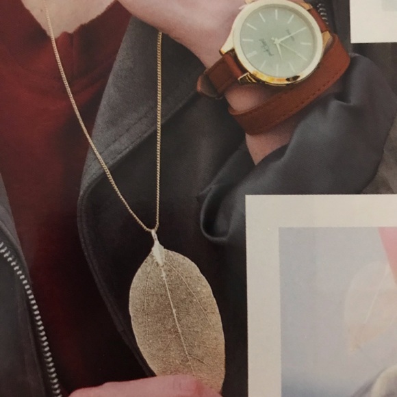 Jewelry - Picture 1 of 4